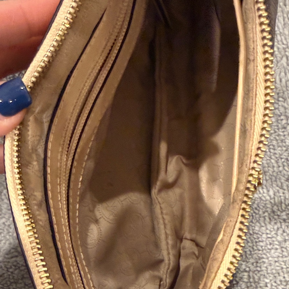 Michael Kors Dark Brown and Beige Shoulder Bag - Picture 4 of 4